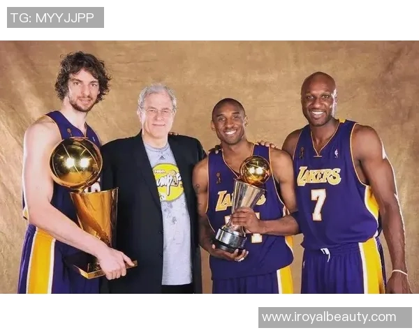 保罗巅峰时期与科比传奇生涯的全面对比与深度解析